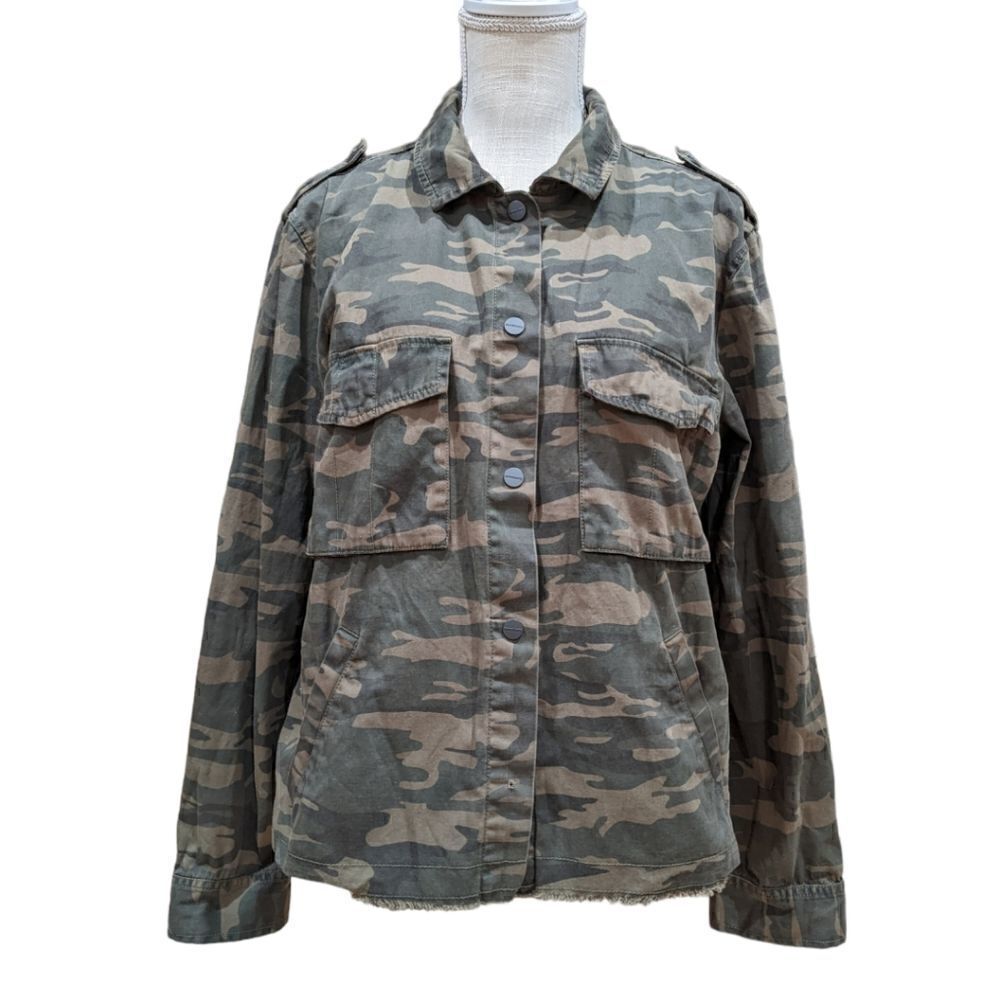 Sanctuary Women's Army Green Camo Button Snap Jacket Raw Hem Size L